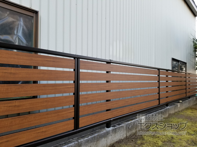 愛知県稲沢市ののフェンス・柵 モクアルフェンス 横板タイプ 自由柱施工 施工例