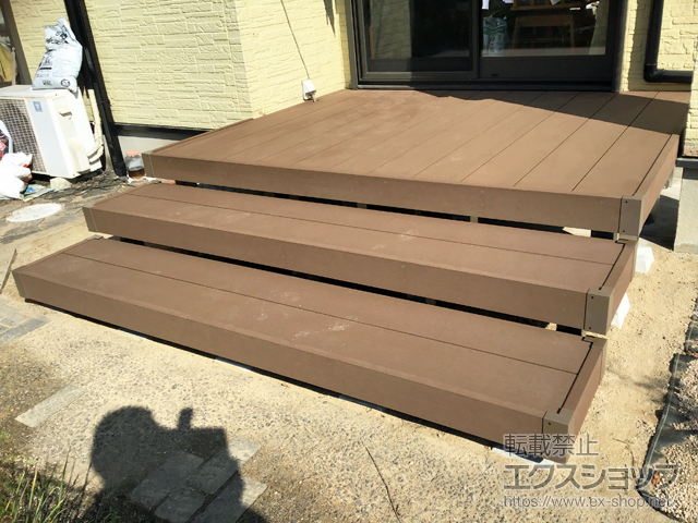 福岡県小郡市ののウッドデッキ リウッドデッキ 200 施工例