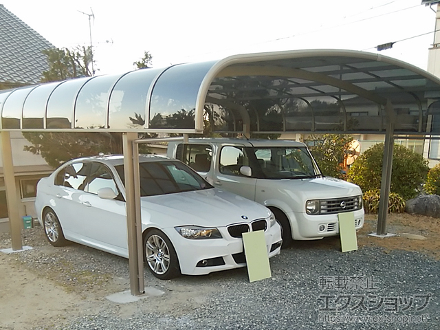大阪府大東市のLIXIL リクシル（トステム）のカーポート テールポートシグマIII ワイド 積雪〜20cm対応 施工例