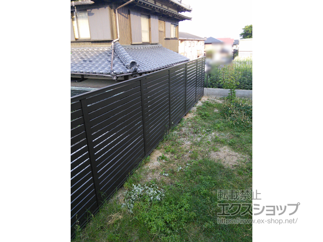 福岡県福津市ののフェンス・柵 プレスタフェンス 7Y型 横スリット フリーポールタイプ 施工例