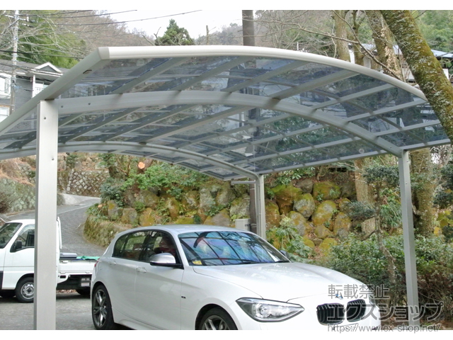 静岡県熱海市ののカーポート プレシオスポート ワイド 積雪〜20cm対応 施工例