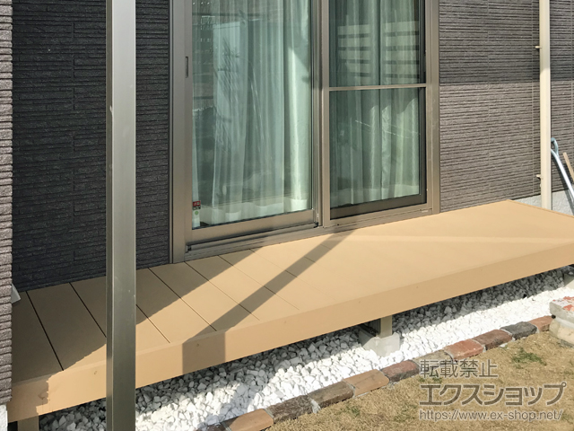 広島県三原市ののウッドデッキ リウッドデッキ 200 施工例