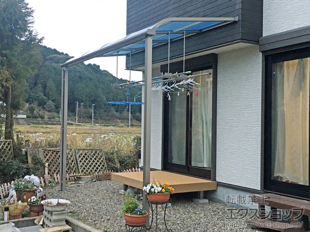 愛媛県新居浜市ののテラス屋根 スピーネ R型 テラスタイプ 単体 積雪〜20cm対応 施工例