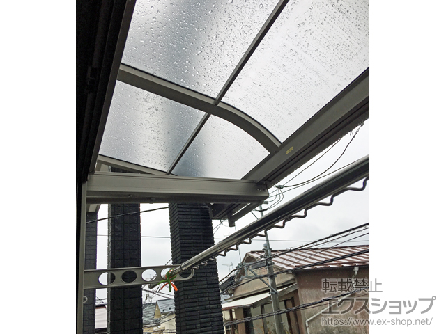 東京都文京区ののバルコニー・ベランダ屋根 スピーネ R型 ルーフタイプ 単体 積雪〜20cm対応 施工例