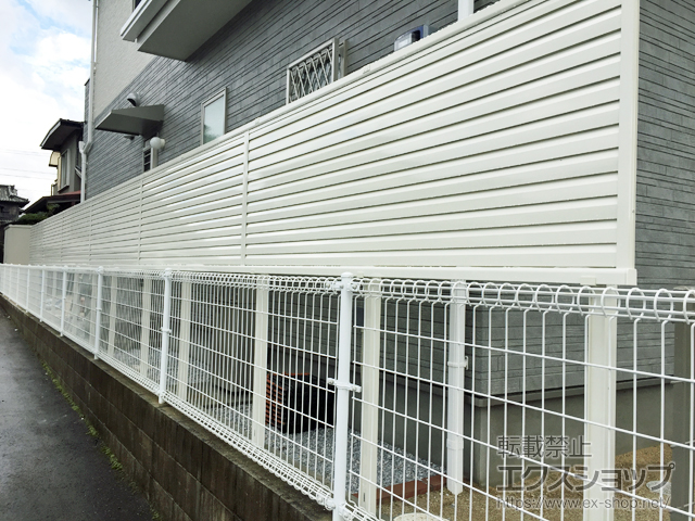 福岡県北九州市ののフェンス・柵 ミエーネフェンス 目隠しルーバータイプ 2段支柱 (パネル1段) 施工例