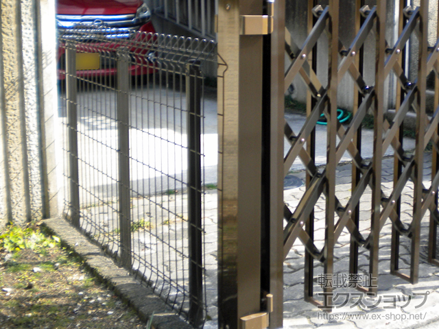 兵庫県神戸市ののフェンス・柵 メッシュフェンス G10-R 自由柱 施工例