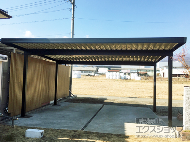 長野県上伊那郡南箕輪村のLIXIL リクシル（トステム）のカーポート テリオスポートIII 1500 2台用 角柱4本柱 積雪〜50cm対応 施工例