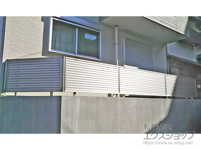 大阪府八尾市ののフェンス・柵 ミエーネフェンス 目隠しルーバータイプ 自由柱施工 施工例