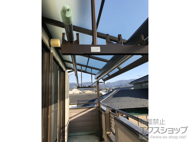 宮崎県北諸県郡三股町ののバルコニー・ベランダ屋根 ヴェクターテラス R型 屋根タイプ 単体 積雪〜20cm対応 施工例