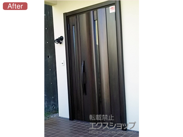 神奈川県横浜市のLIXIL リクシル（トステム）の玄関ドア リシェント玄関ドア3 断熱K4仕様 親子仕様(ランマ無)R G12型 ※カザスプラス仕様 施工例