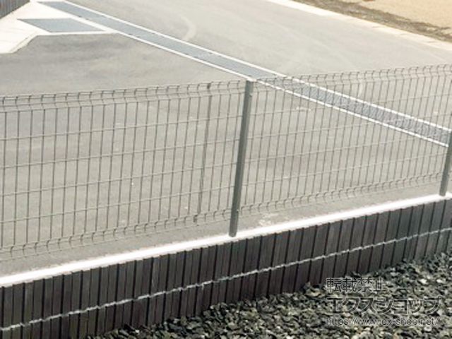 宮城県大崎市ののフェンス・柵 ハイグリッドフェンスUF8型 フリーポールタイプ 施工例