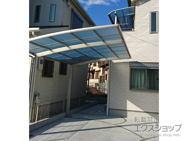 大阪府堺市ののバルコニー・ベランダ屋根 ヴェクターテラス R型 屋根タイプ 単体 積雪〜20cm対応 施工例