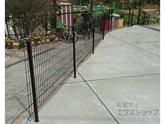 大阪府堺市ののフェンス・柵 ハイグリッドフェンスN8型 フリーポールタイプ 施工例