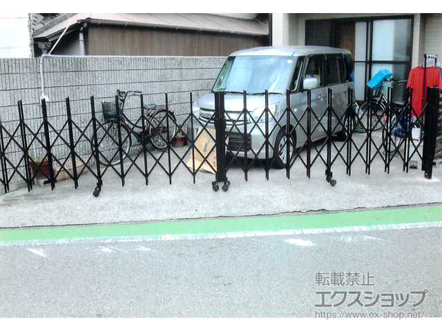 大阪府吹田市ののカーゲート トリップゲート RA型 ノンレール 両開き 60W 施工例