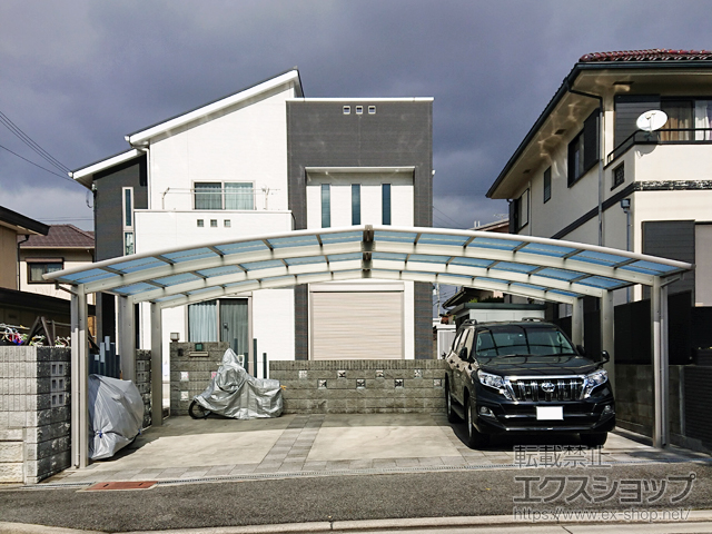 兵庫県三木市ののカーポート レイナトリプルポートグラン　積雪〜20cm対応 施工例