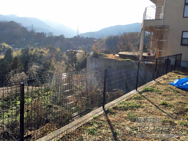 神奈川県小田原市ののフェンス・柵 メッシュフェンス G10 自由柱 施工例