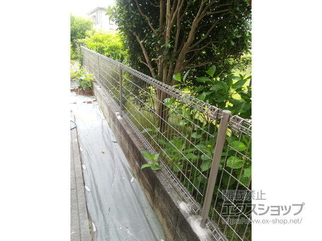 大阪府堺市ののフェンス・柵 ハイグリッドフェンスN1型 間仕切りタイプ 施工例