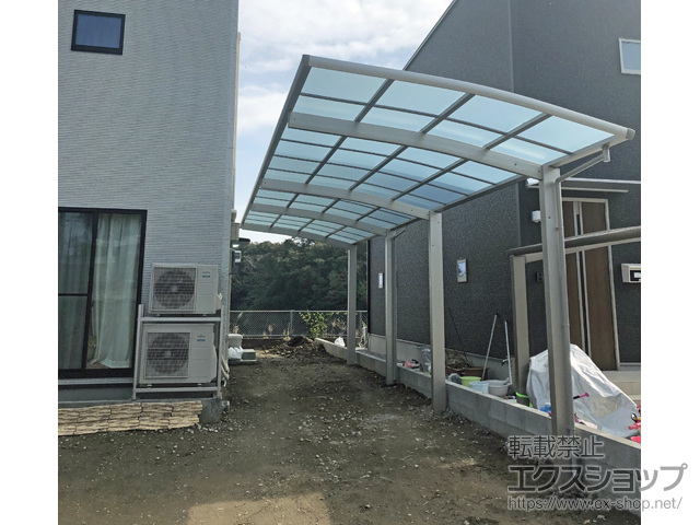 宮崎県宮崎市ののカーポート レイナポートグラン 縦連棟 積雪〜20cm対応 施工例