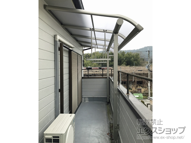 兵庫県三田市ののバルコニー・ベランダ屋根 プレシオステラス R型 屋根タイプ 単体 積雪〜20cm対応 施工例