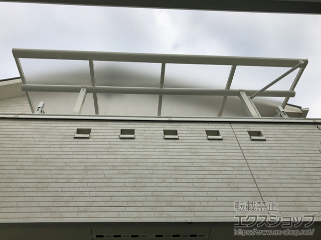 愛知県一宮市ののバルコニー・ベランダ屋根 ヴェクターテラス F型 屋根タイプ 単体 積雪〜20cm対応 施工例
