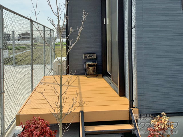 大阪府八尾市ののウッドデッキ ひとと木2 大引移動納まり 施工例