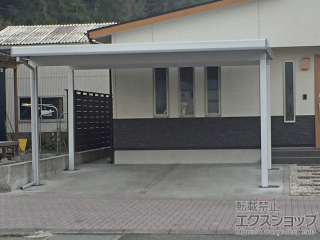 鹿児島県鹿児島市ののカーポート レオンポートneo 2台用 角柱4本仕様 積雪〜50cm対応 施工例