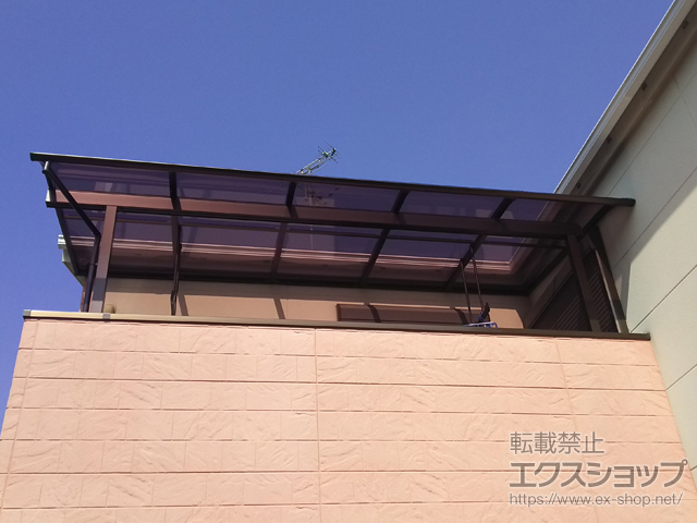 大阪府堺市ののバルコニー・ベランダ屋根 ヴェクターテラス R型 屋根タイプ 単体 積雪〜20cm対応 施工例