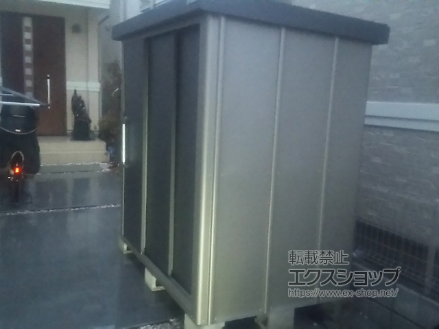 東京都練馬区のの物置・屋外倉庫 エスケーエイト SK8-70 一般型 1800×1200×1940 SK8-70-GK 施工例