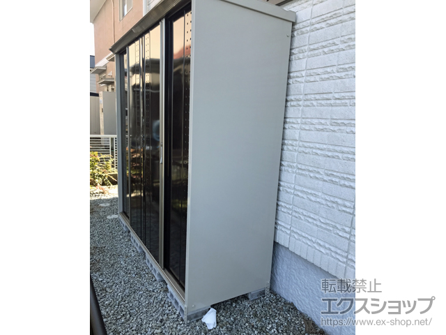 三重県伊賀市のの物置・屋外倉庫 グランプレステージジャンプ 2247×750×2100 GP-227H-F-CK 施工例