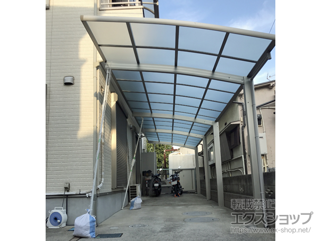 千葉県松戸市ののカーポート レイナポートグラン 縦連棟　積雪〜20cm対応 施工例