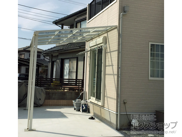 埼玉県熊谷市ののテラス屋根 スピーネ F型 テラスタイプ 単体 積雪〜20cm対応 施工例