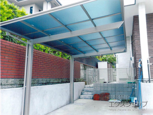 神奈川県横浜市ののカーポート フーゴF 900 積雪〜30cm 施工例