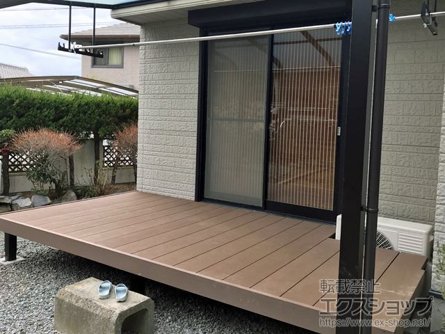 三重県亀山市ののテラス屋根、ウッドデッキ ヴェクターテラス R型 テラスタイプ 単体 積雪〜20cm対応 施工例