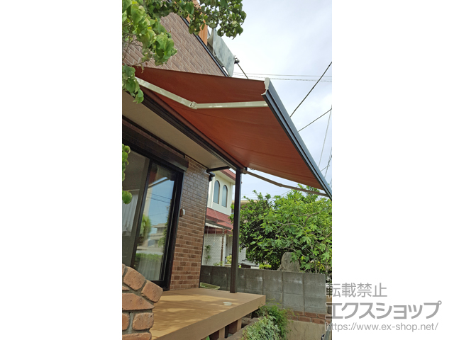 埼玉県越谷市のLIXIL リクシル（トステム）のオーニング・日よけ 彩風 あやかぜ S型 電動式 独立納まり 施工例