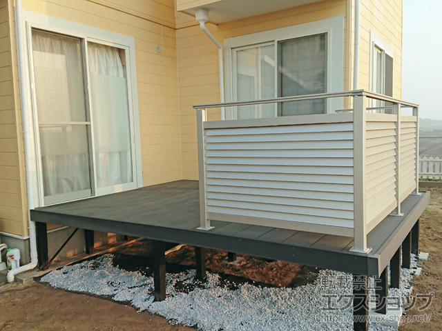 千葉県山武郡九十九里町ののウッドデッキ リウッドデッキ 200 施工例