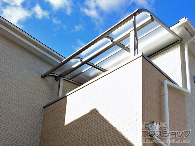兵庫県明石市ののバルコニー・ベランダ屋根 プレシオステラス R型 屋根タイプ 単体 積雪〜20cm対応 施工例