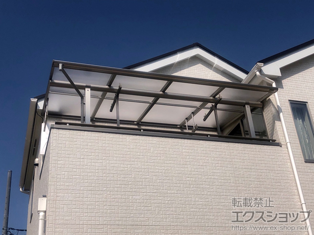 千葉県柏市ののバルコニー・ベランダ屋根 ヴェクターテラス F型 屋根タイプ 単体 積雪〜20cm対応 施工例