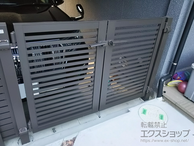 広島県広島市のの門扉 プレスタ門扉 3型 太横桟 両開き 柱使用 施工例