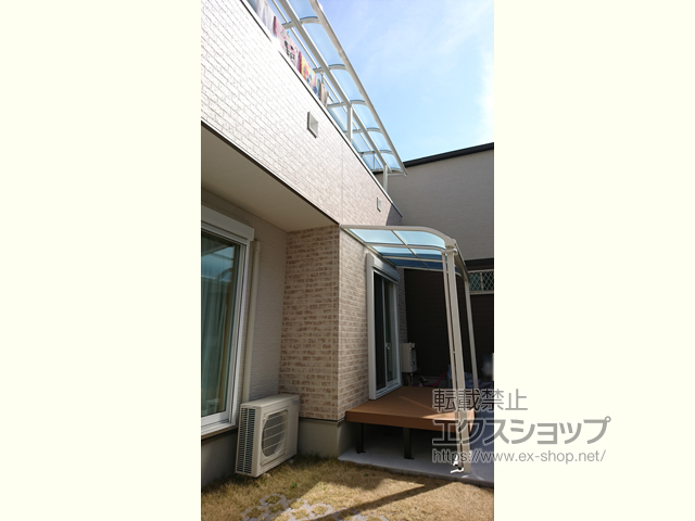 大阪府大阪市ののバルコニー・ベランダ屋根 ヴェクターテラス R型 屋根タイプ 連棟 積雪〜20cm対応 施工例