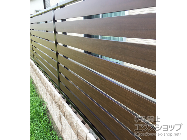 兵庫県丹波市ののフェンス・柵 モクアルフェンス 横板タイプ 自由柱施工 施工例