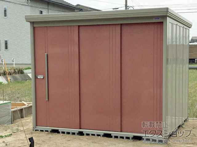 島根県出雲市のの物置・屋外倉庫 Mr.ストックマンダンディ 一般型 2532×2290×2110 ND-2522-T 施工例
