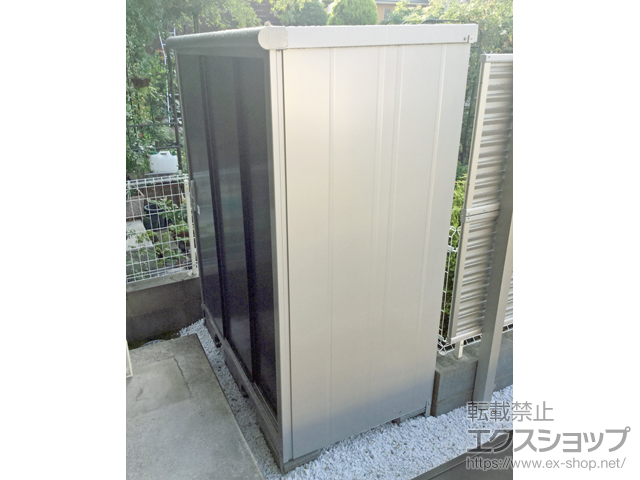 鹿児島県鹿児島市のの物置・屋外倉庫 エスモ 一般型 1650×900×1959 ESE-1609A-SM 施工例