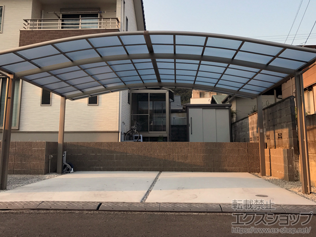 静岡県静岡市ののカーポート ネスカR (ラウンドスタイル) ワイド 積雪〜20cm対応 施工例