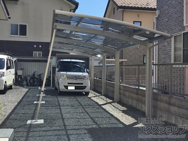 栃木県栃木市ののカーポート レイナポートグラン 縦連棟　積雪〜20cm対応 施工例