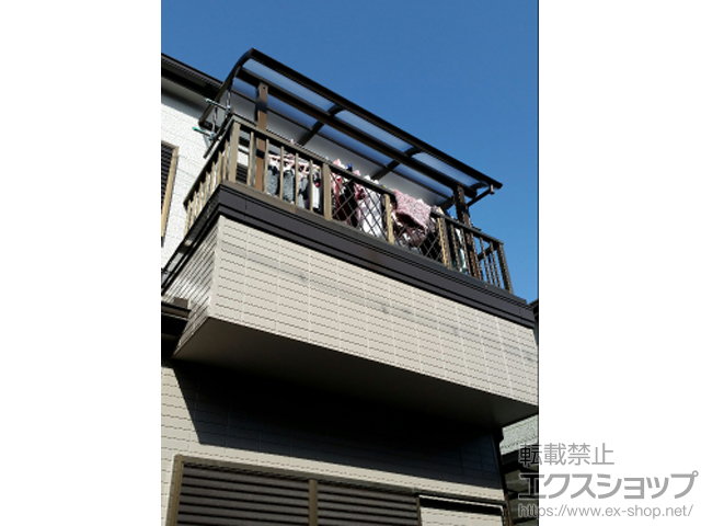 大阪府岸和田市ののバルコニー・ベランダ屋根 プレシオステラス R型 屋根タイプ 単体 積雪〜20cm対応 施工例