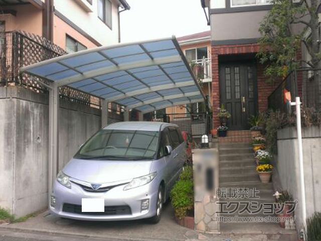 神奈川県平塚市ののカーポート レイナポートグラン 縦連棟　積雪〜20cm対応 施工例