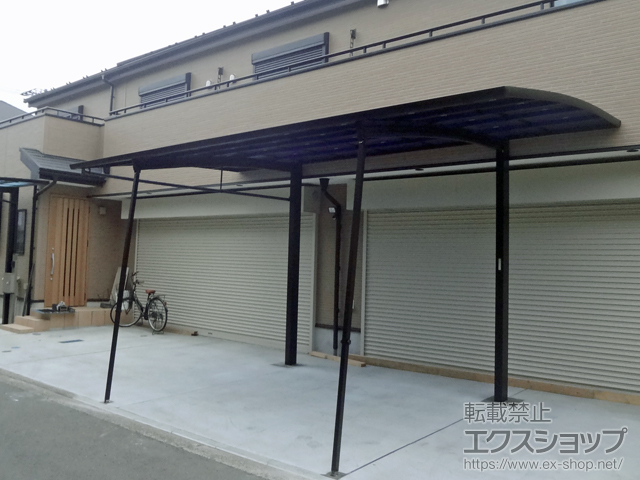 神奈川県横浜市ののカーポート 外観右　レイナポートREグラン 前下がり 積雪〜20cm対応 施工例