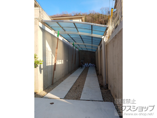 奈良県生駒郡平群町ののカーポート レイナポートグラン 縦連棟　積雪〜20cm対応 施工例