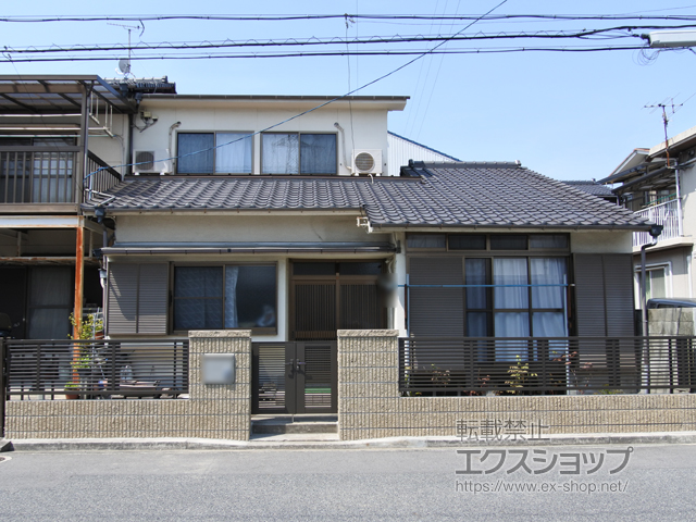 広島県広島市のの門扉 ライシス門扉 1型 細横桟 両開き 柱使用 施工例