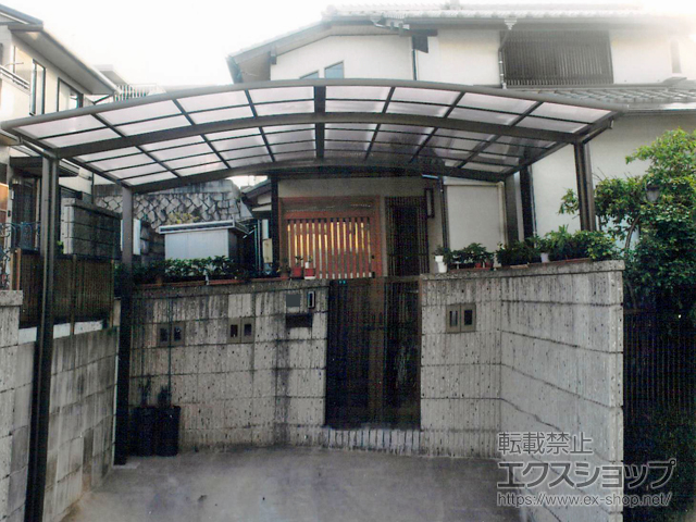 ののカーポート ネスカR (ラウンドスタイル) ワイド 積雪〜20cm対応 施工例